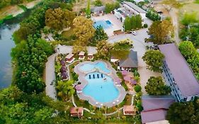 Floating Sanctuary Resort Powered By Cocotel